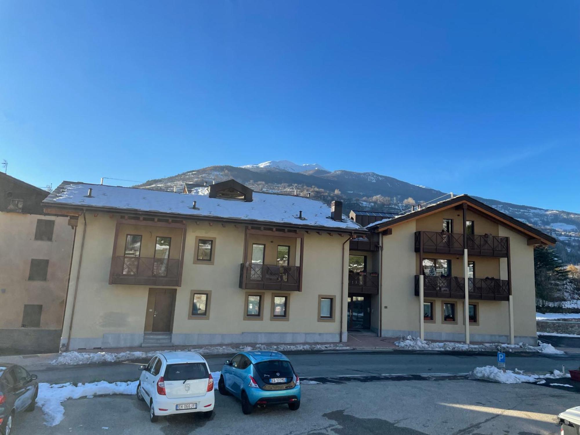 Maison Miravalle Wifi Parcheggio Giardino Aosta Dış mekan fotoğraf